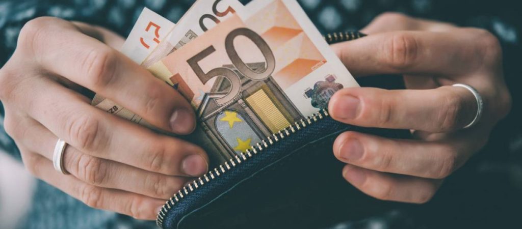 Επικουρικές συντάξεις: Έρχονται αυξήσεις μέχρι 196 ευρώ με το νέο ασφαλιστικό