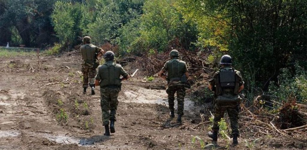 Θα σας «λύσει τα χέρια»: Το μυστικό των στρατιωτών για ύπνο μέσα σε 120 δευτερόλεπτα