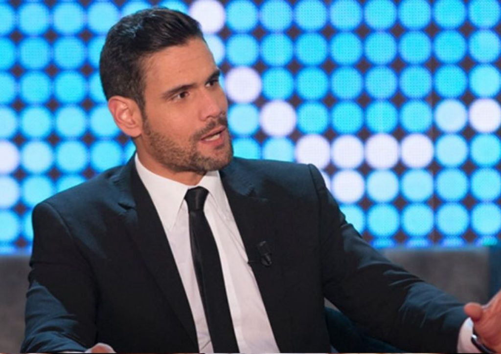 Σε τροχαίο ατύχημα ενεπλάκη ο Δημήτρης Ουγγαρέζος – «Το αυτοκίνητο ήταν παλιοσίδερα» (βίντεο)