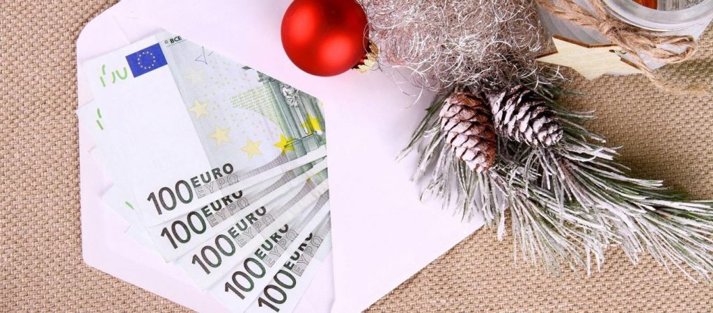 Δείτε πότε θα καταβληθεί το δώρο Χριστουγέννων – Πόσα θα λάβετε