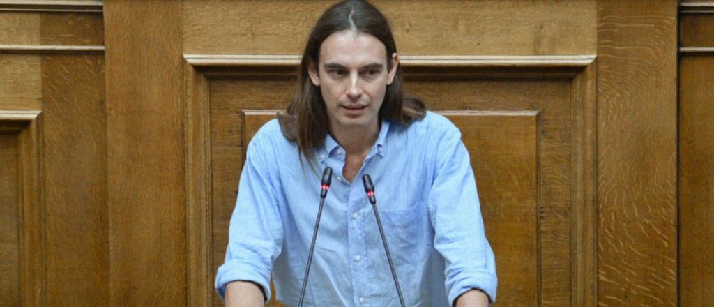 Κρίτων Αρσένης: Οι «πεθαμένοι» του ΓΑΠ «τραγουδάνε» ακόμα…