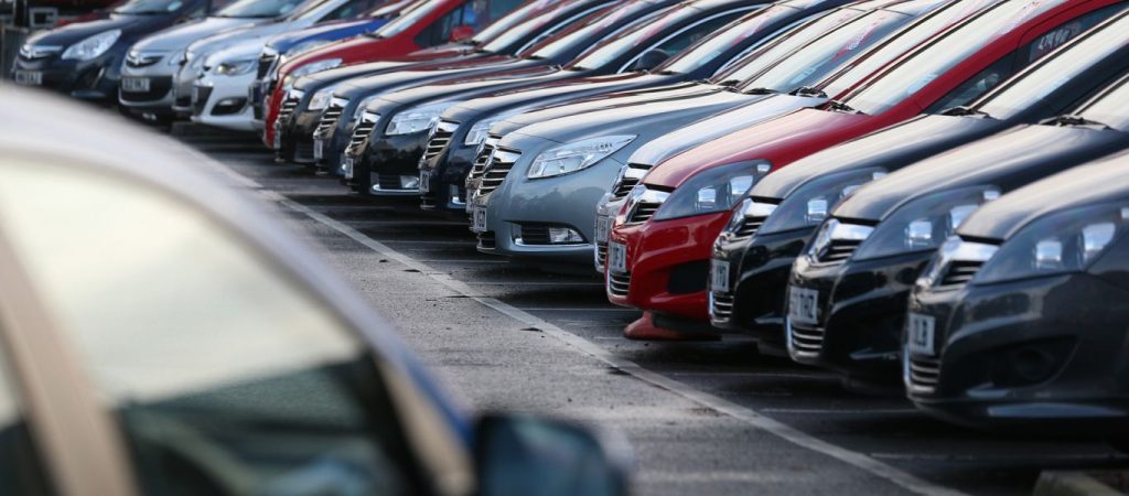 Να πως να θέσετε νόμιμα το αυτοκίνητό σας σε ακινησία