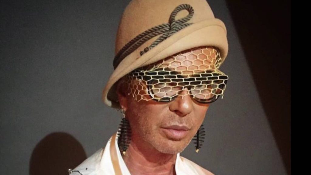 Ο Λάκης Γαβαλάς «έδωσε» την επιτροπή του «Μy style rocks» – Αυτοί είναι οι τρεις κριτές (βίντεο)