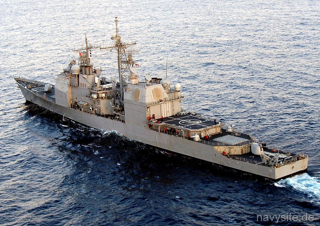 Στο λιμάνι του Πειραιά το πλοίο του αμερικανικού Ναυτικού USS Leyte Gulf – Φέρει πυραύλους tomahawk