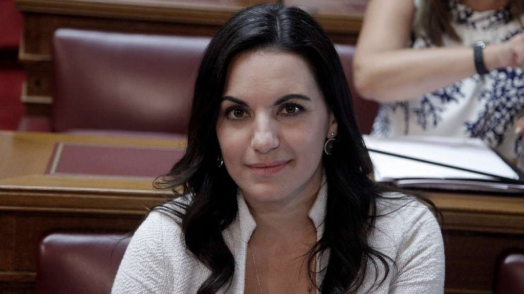 Όλγα Κεφαλογιάννη: Στηρίζει Π.Παυλόπουλο για ΠτΔ