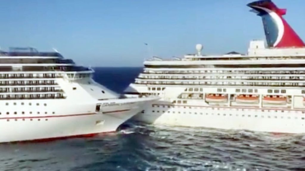 Απίστευτο βίντεο: Δείτε τη σύγκρουση δύο τεράστιων κρουαζιερόπλοιων σε λιμάνι στο Μεξικό (βίντεο)