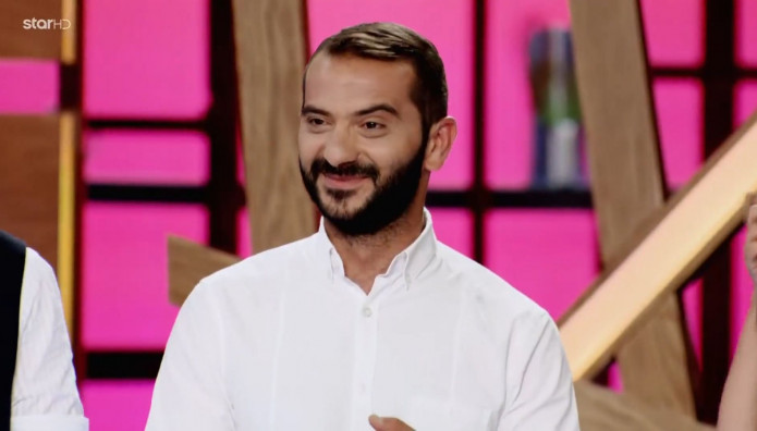 Έτσι απάντησε το ΠΑΣΟΚ σε τρολάρισμα του Λεωνίδα Κουτσόπουλου!