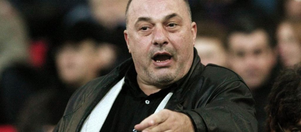 Α. Μπέος: «Ο λόγος που ήμουν στον αγωνιστικό χώρο είναι ότι μιλάω πέντε γλώσσες»