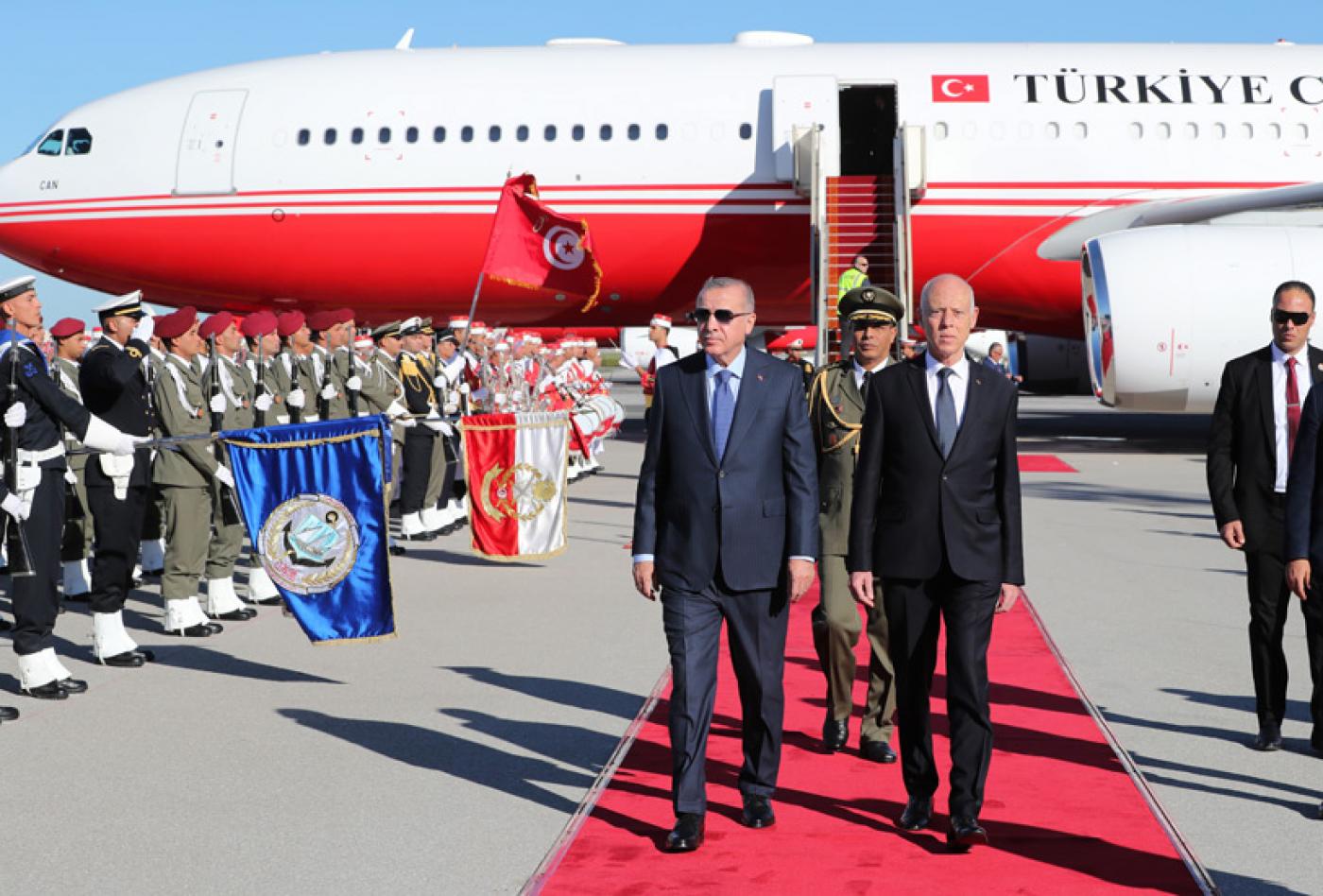 Η Τύνιδα συντάσσεται με την Άγκυρα: «Η συμφωνία Τουρκίας-Λιβύης καθορίζει τα όρια των θαλάσσιων ζωνών τους»!