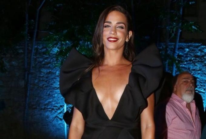 «Κόλασε» το Instagram με τον ξέφρενο χορό της η Στικούδη (βίντεο)