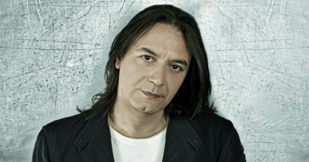 Ο Γιάννης Κότσιρας αποκαλύπτει: «Ήταν φρικτό αυτό που συνέβη – Φάνηκε ότι είμαστε όλοι στον αέρα…»