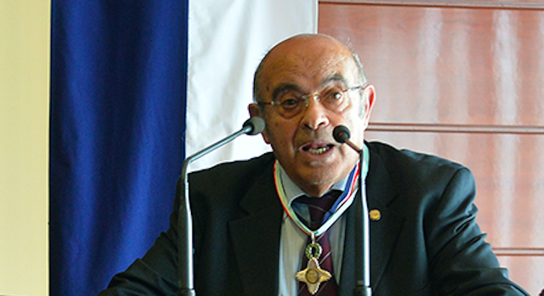 Πέθανε ο Αντώνης Πυλιαρός – Ήταν η «φωνή» των παρελάσεων