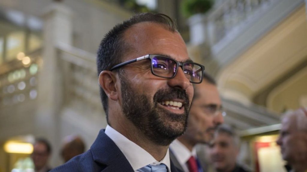 Ιταλία: Παραιτήθηκε ο υπουργός Παιδείας