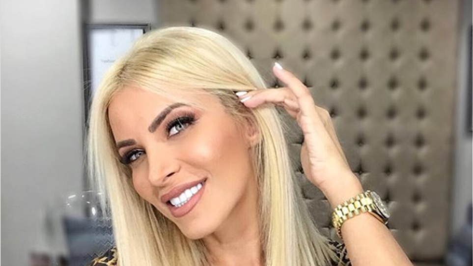 Η Κατερίνα Καινούριου είναι στα καλύτερά της και το δηλώνει: «Το βράδυ των Χριστουγέννων με βρήκε…» (φωτο)