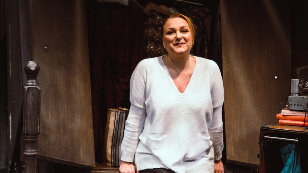 Ρένια Λουιζίδου: Μιλά για τις σειρές που πρωταγωνίστησε – Πώς την φωνάζουν ακόμα στον δρόμο;