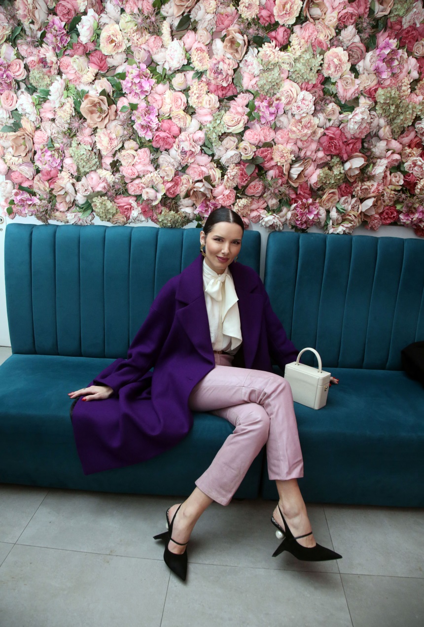 Oι celebrities σε ροζ πάρτι στην καρδιά της Αθήνας (φωτο)