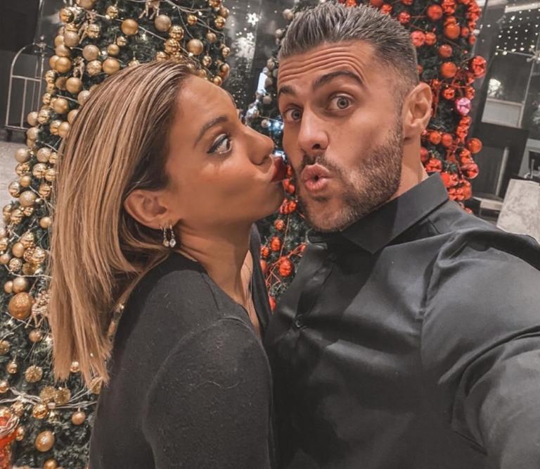 Χριστούγεννα στην Ινδία για την Eυρυδίκη Βαλαβάνη και τον Κωνσταντίνο Βασάλο (φωτο)