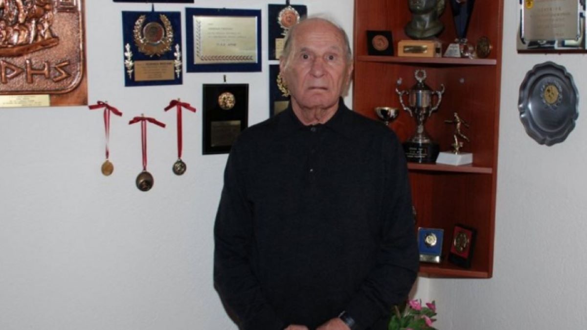 Άρης: Απεβίωσε ο βετεράνος ποδοσφαιριστής Λεωνίδας Ποζάνης