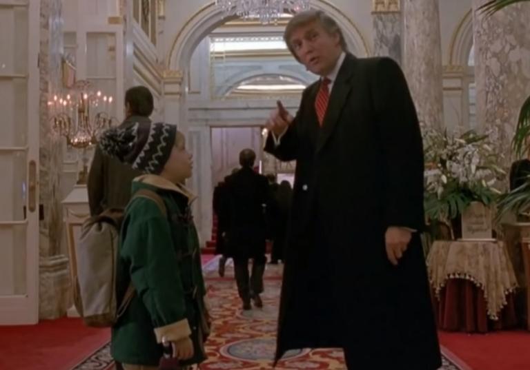 «Έκοψαν» τον Ντόναλντ Τράμπ από την σκηνή του «Μόνος στο σπίτι» (βίντεο)