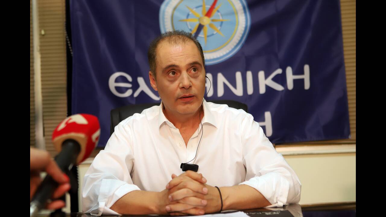 Κυριάκος Βελόπουλος: «Σε τι να συμφωνήσουμε στην Χάγη; – Για το αν η περιουσία μας είναι δικιά μας;»