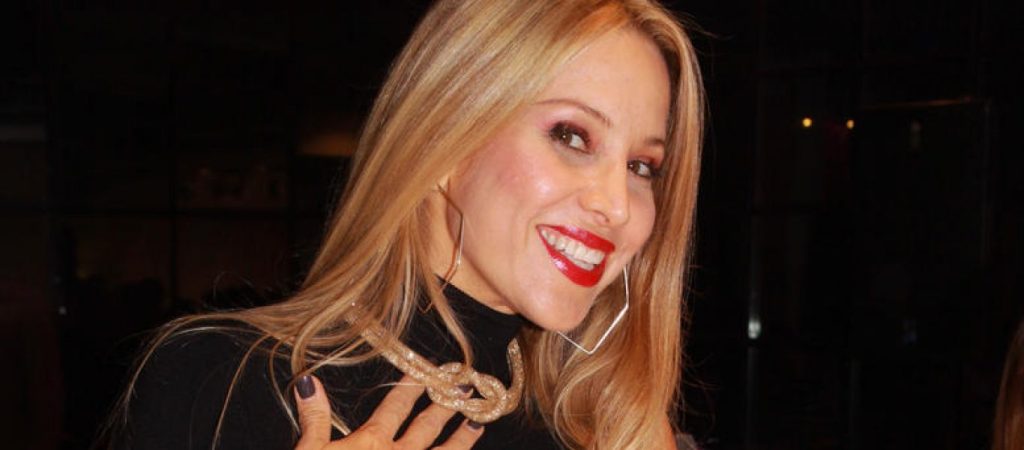 Αννίτα Ναθαναήλ: «Θα φοράω μπικίνι μέχρι να κρεμάσουν τα κρέατα» (βίντεο)