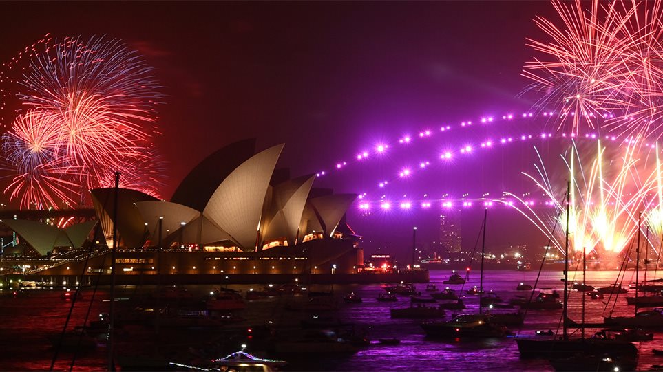 Πώς μπορεί κάποιος να γιορτάσει την παραμονή της Πρωτοχρονιάς 2 φορές;