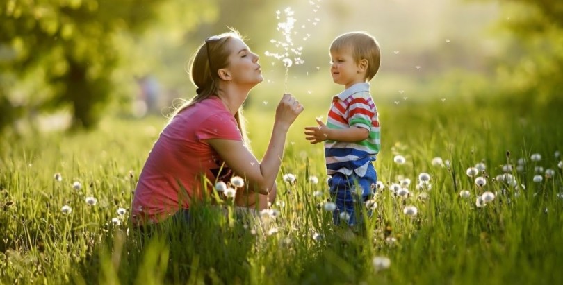 Η προσευχή που πρέπει να λέει η μητέρα στο παιδί