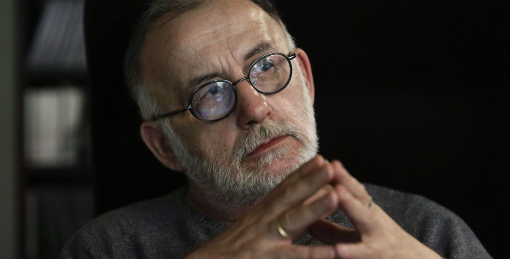 Θάνος Μικρούτσικος: Ποια ήταν η τελευταία επιθυμία του πριν φύγει για το τελευταίο του «ταξίδι»