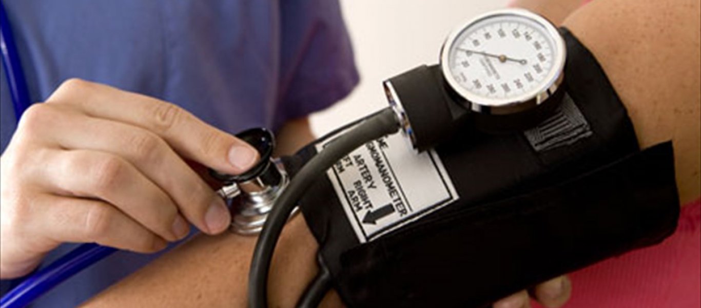 Πίεση: Τι μπορεί να σημαίνουν για την υγεία σας οι μεγάλες διακυμάνσεις;