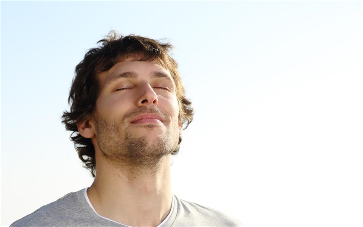 Αυτές είναι οι 5 τροφές που «ανανεώνουν» την αναπνοή