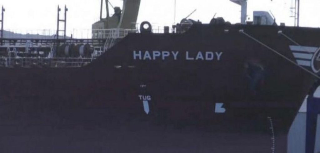 Πειρατεία στο Καμερούν: «Το υπ.Ναυτιλίας κάνει όλες τις ενέργειες για να γυρίσουν σώοι οι πέντε ναυτικοί»