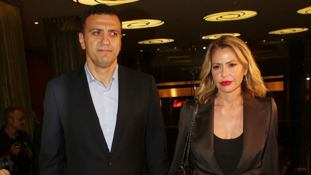 Η τρυφερή φωτογραφία του Β.Κικίλια με τη Τζ.Μπαλατσινού με θέα το απέραντο γαλάζιο (φώτο)