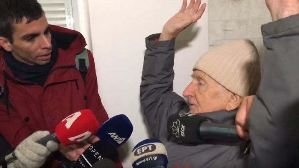 Τραγωδία στην Πεύκη: Συγκλονίζει ο παππούς της 5χρονης (βίντεο)