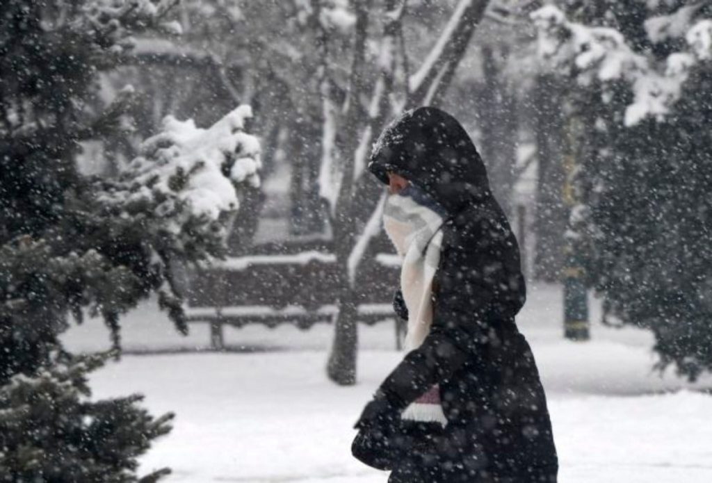 Καιρός: Παγετός, βροχές και θυελλώδεις άνεμοι σήμερα – Δείτε αναλυτικά την πρόγνωση