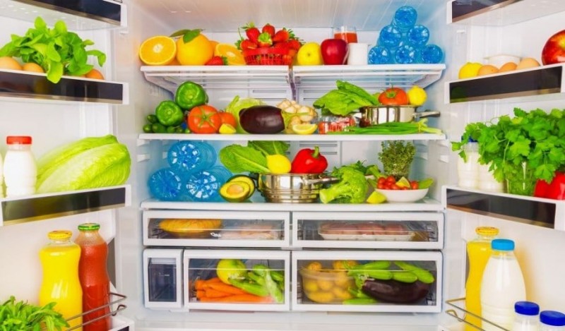 Τρόφιμα που συνήθως βάζουμε στο ψυγείο ενώ δεν χρειάζεται