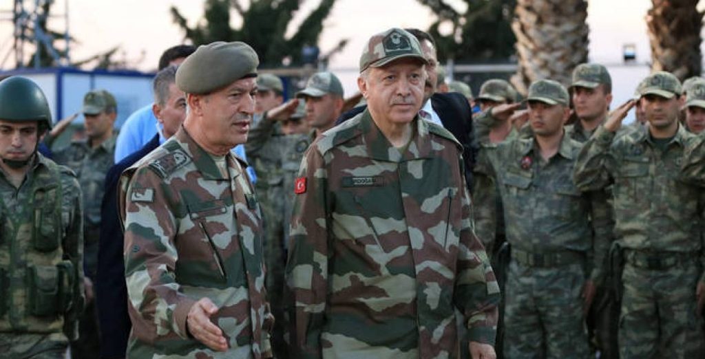 Πώς θα αντιμετωπίσουν μια κρίση με την Τουρκία; – Και οι τρεις Κλάδοι των ΕΔ απασχολούνται με 60.000 μετανάστες!