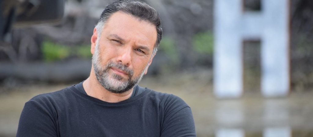 Ο Γρηγόρης Αρναούτογλου για πρώτη φορά στον κινηματογράφο: Δείτε σε ποια ταινία θα συμμετάσχει (φώτο – βίντεο)