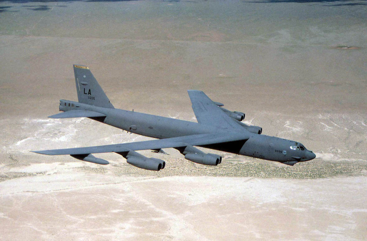 Eπιθέσεις με στρατηγικά βομβαρδιστικά B-52Η κατά φιλοϊρανικών οργανώσεων στα σύνορα Ιράκ-Συρίας