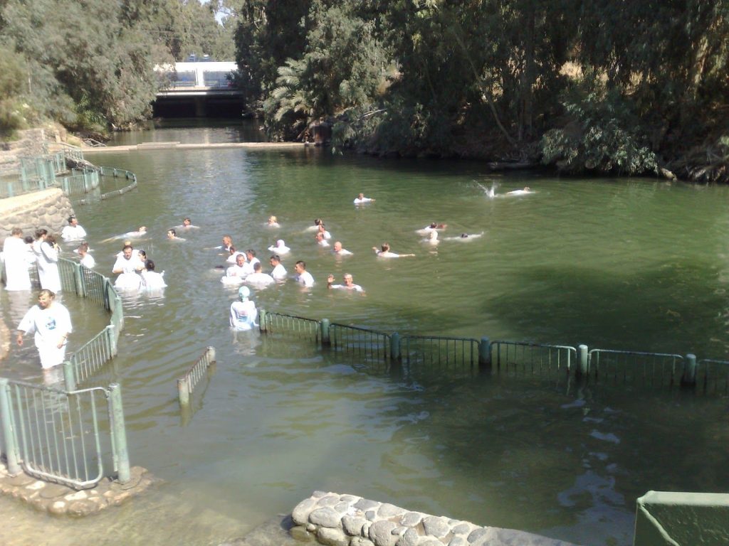 Όταν ο Βραζιλιάνος άσος της Τσέλσι έκανε το όνειρό του πραγματικότητα και βαπτίστηκε στον Ιορδάνη (βίντεο)
