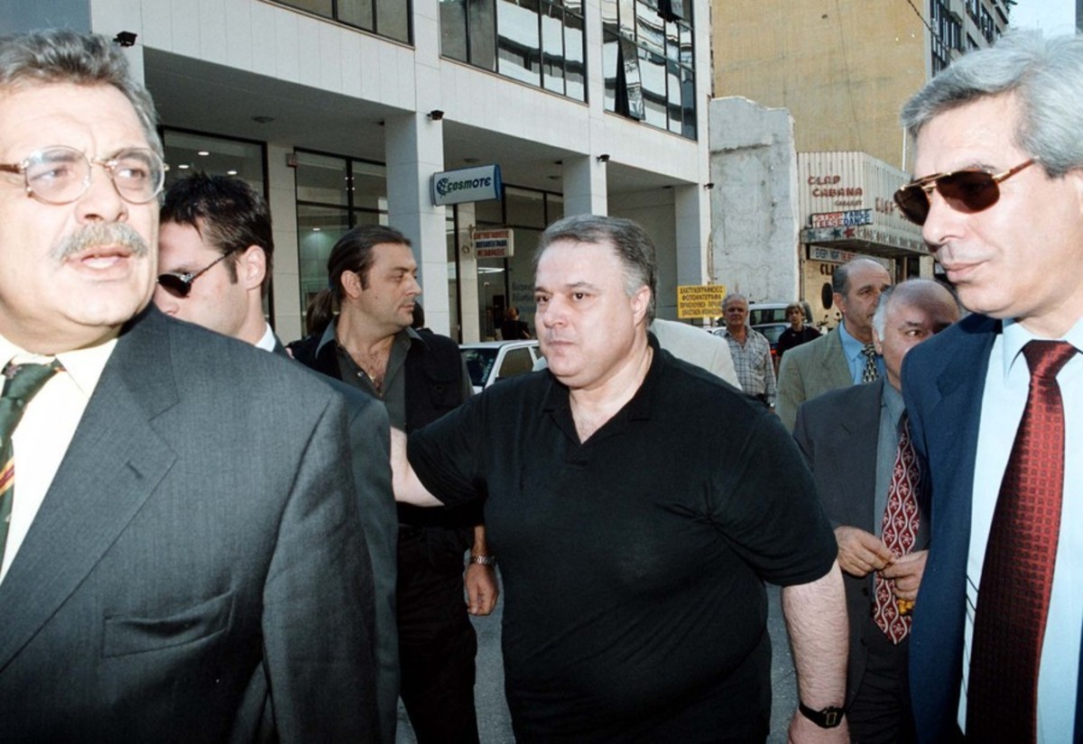 Η «δίκη του αιώνα» για το σκάνδαλο Κοσκωτά (βίντεο-φωτο)