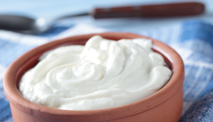Γιαούρτι: Γιατί όλος ο κόσμος προτιμά τα ελληνικά γαλακτοκομικά προϊόντα;
