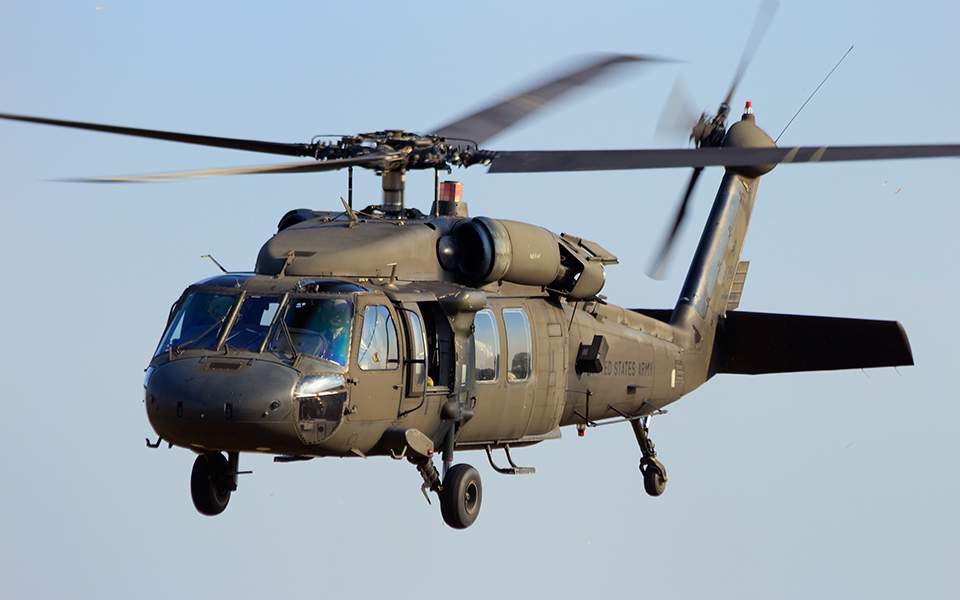 Αμερικανικά ελικόπτερα και αεροσκάφη σε Ρόδο και Κύπρο για τη μεταφορά Αμερικανών πολιτών από τη Μέση Ανατολή (βίντεο)