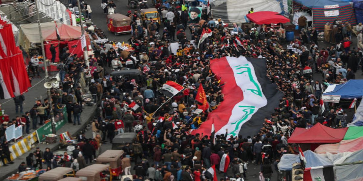 Αντικυβερνητικές διαδηλώσεις στο Ιράκ – Καταδικάζουν ταυτόχρονα ΗΠΑ – Ιραν