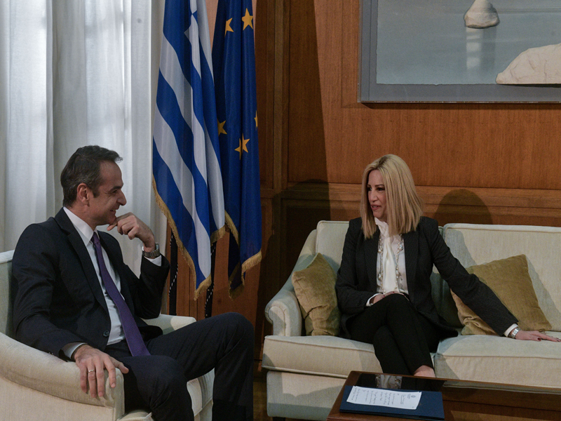 Συνάντηση Κ.Μητσοτάκη – Φ.Γεννηματά: «Τι να σε κεράσω;» – «Εγώ εθνική γραμμή είχα προτείνει»