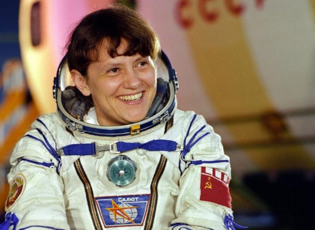 Σβετλάνα Σαβίτσκαγια: Η πρώτη γυναίκα στην ιστορία που «περπάτησε» στο διάστημα
