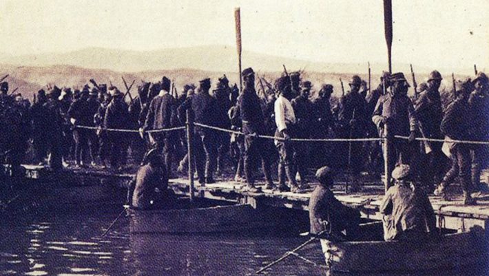 Από τους 3000 επέστρεψαν ζωντανοί 23: Το βιβλίο που γράφτηκε με το αίμα του Ηλία Βενέζη (φωτο)