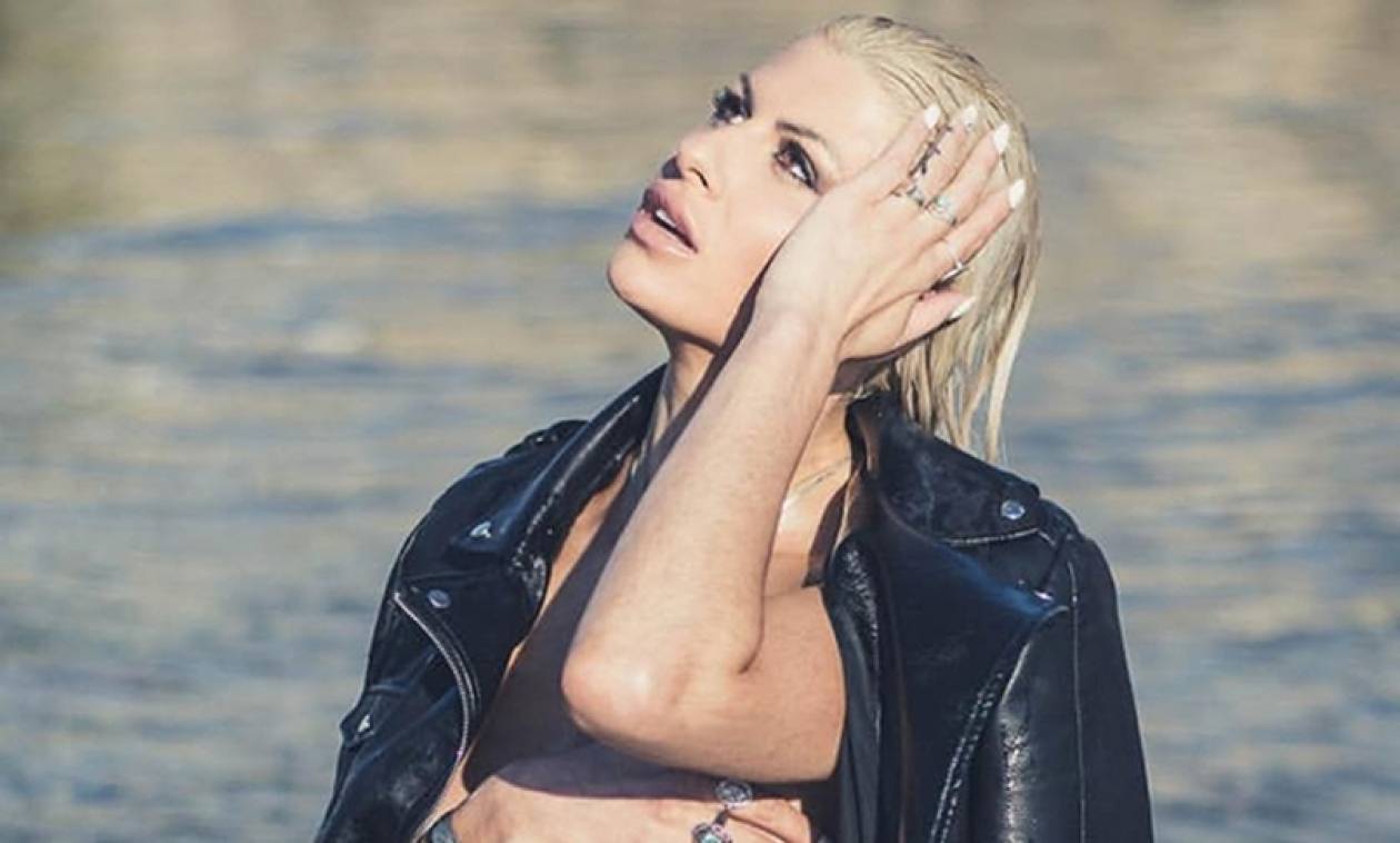 My Style Rocks – Ευρυδίκη Παπαδοπούλου: «Δεν πας με αυτή την τσάντα να συναντήσεις την διευθύντρια της Vogue» (βίντεο)