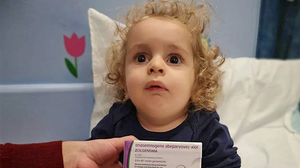 Θετικά τα σημάδια υγείας του Παναγιώτη Ραφαήλ – Στέκεται στα πόδια του (φωτο-βίντεο)