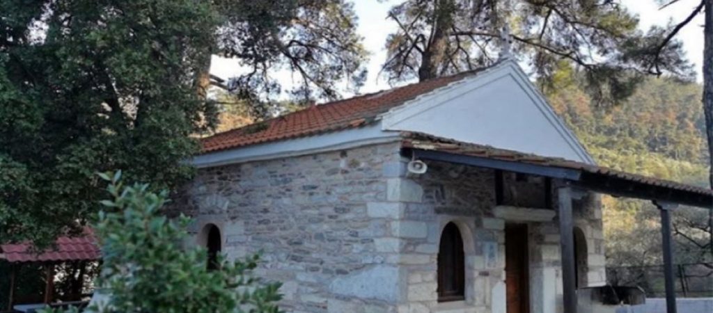 Βανδάλισαν εκκλησάκια στο κέντρο της Θεσσαλονίκης (φωτο)