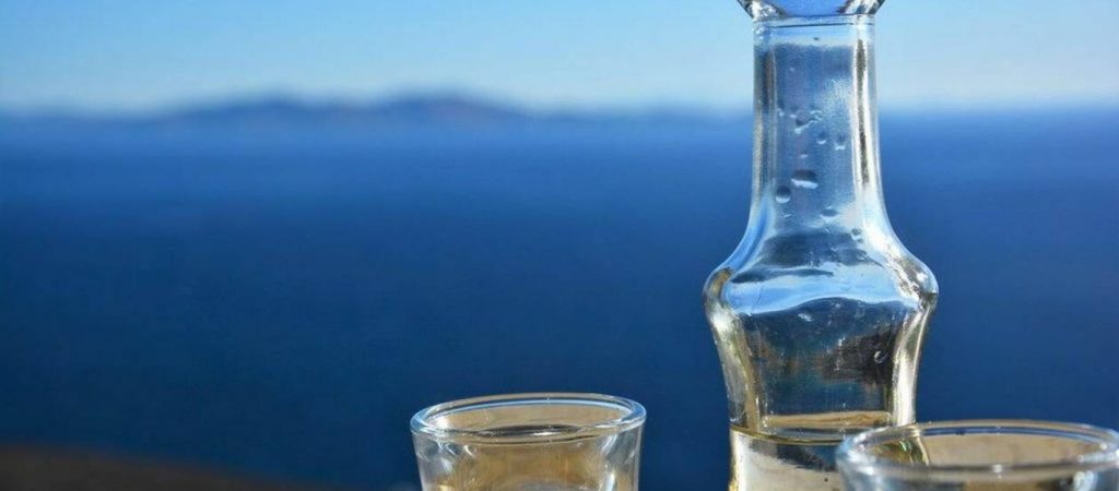 «Τέλος» το χύμα τσίπουρο – Ξεκινούν ενδελεχείς έλεγχοι